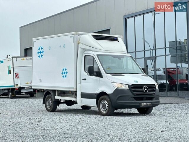 Мерседес Sprinter, объемом двигателя 2.2 л и пробегом 177 тыс. км за 25900 $, фото 1 на Automoto.ua
