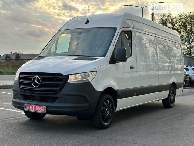 Мерседес Sprinter, объемом двигателя 2.2 л и пробегом 255 тыс. км за 27300 $, фото 1 на Automoto.ua