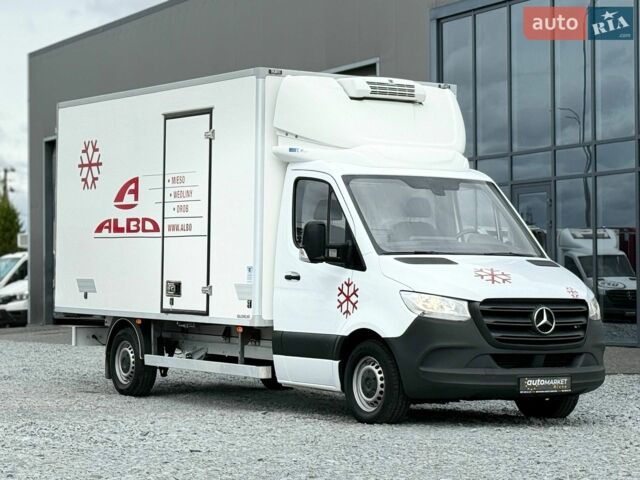 Мерседес Sprinter, объемом двигателя 2.2 л и пробегом 182 тыс. км за 28900 $, фото 1 на Automoto.ua
