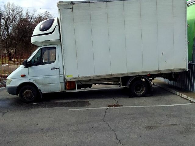 Мерседес Sprinter, объемом двигателя 27 л и пробегом 864 тыс. км за 11500 $, фото 1 на Automoto.ua