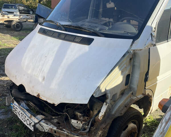 Мерседес Sprinter 2005 у Гайсине на Automoto.ua Мерседес Sprinter, об'ємом двигуна 0 л та пробігом 300 тис. км за 2350 $, фото 1 на Automoto.ua