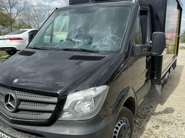 Мерседес Sprinter, объемом двигателя 2.1 л и пробегом 350 тыс. км за 18900 $, фото 1 на Automoto.ua