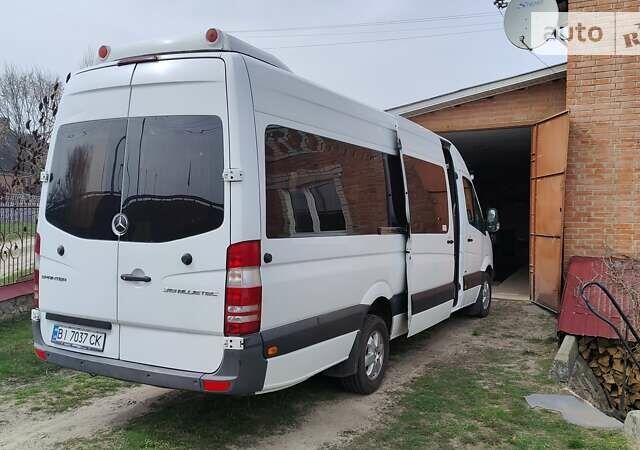 Мерседес Sprinter, объемом двигателя 2.99 л и пробегом 676 тыс. км за 37000 $, фото 1 на Automoto.ua