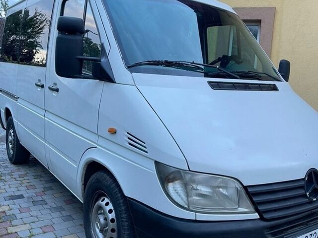Мерседес Sprinter, об'ємом двигуна 2.2 л та пробігом 350 тис. км за 5500 $, фото 1 на Automoto.ua