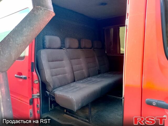 Мерседес Sprinter, объемом двигателя 2.9 л и пробегом 482 тыс. км за 7150 $, фото 1 на Automoto.ua