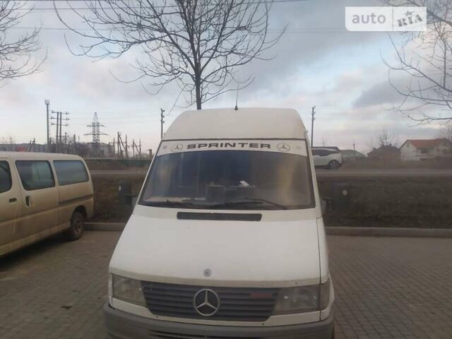 Мерседес Sprinter, объемом двигателя 2.9 л и пробегом 470 тыс. км за 6500 $, фото 1 на Automoto.ua