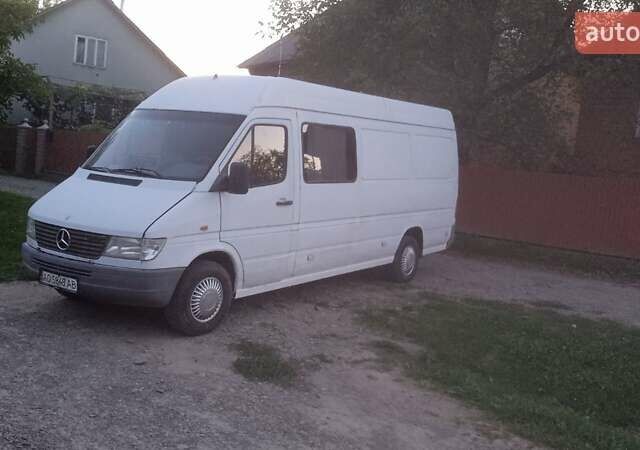 Мерседес Sprinter, объемом двигателя 0 л и пробегом 500 тыс. км за 4000 $, фото 1 на Automoto.ua