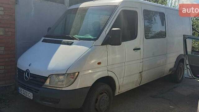 Мерседес Sprinter, объемом двигателя 2.15 л и пробегом 600 тыс. км за 7000 $, фото 1 на Automoto.ua
