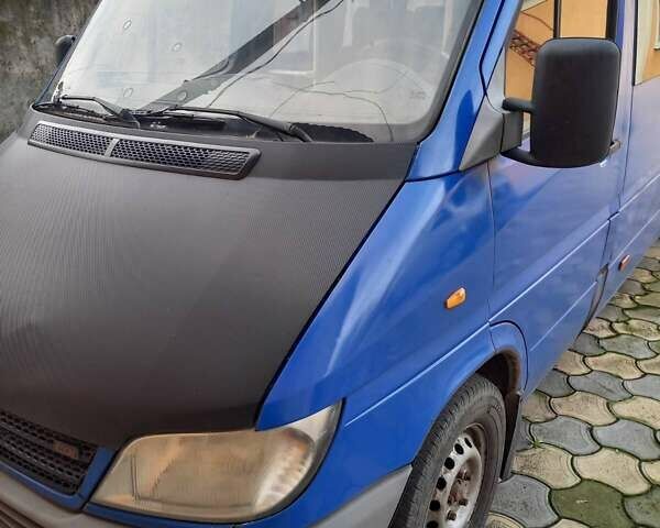 Мерседес Sprinter, объемом двигателя 2.2 л и пробегом 100 тыс. км за 7500 $, фото 1 на Automoto.ua