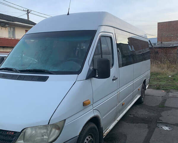 Мерседес Sprinter, объемом двигателя 0 л и пробегом 915 тыс. км за 5500 $, фото 1 на Automoto.ua