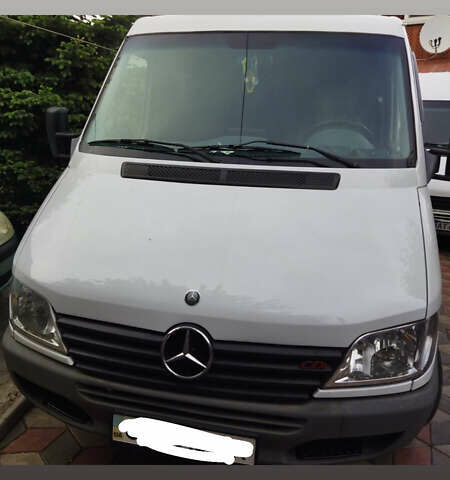 Мерседес Sprinter, объемом двигателя 2.2 л и пробегом 155 тыс. км за 10000 $, фото 1 на Automoto.ua