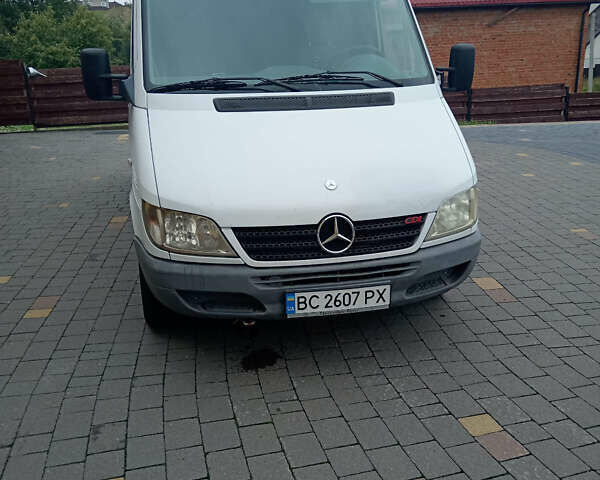 Мерседес Sprinter, объемом двигателя 2.2 л и пробегом 320 тыс. км за 9600 $, фото 1 на Automoto.ua