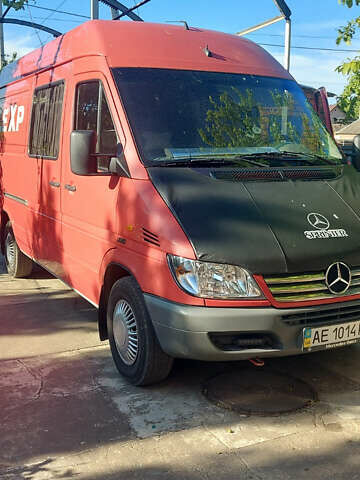 Мерседес Sprinter, объемом двигателя 2.15 л и пробегом 680 тыс. км за 8000 $, фото 1 на Automoto.ua