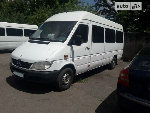 Мерседес Sprinter, объемом двигателя 0 л и пробегом 700 тыс. км за 9000 $, фото 1 на Automoto.ua