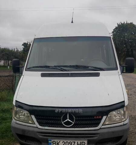 Мерседес Sprinter, об'ємом двигуна 0 л та пробігом 500 тис. км за 7500 $, фото 1 на Automoto.ua