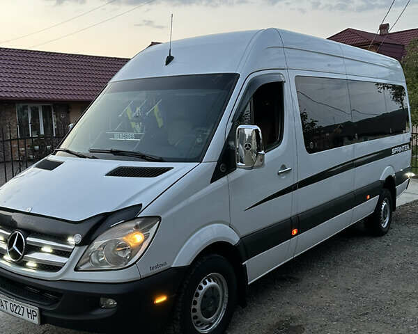 Мерседес Sprinter, объемом двигателя 2.1 л и пробегом 6 тыс. км за 17800 $, фото 1 на Automoto.ua
