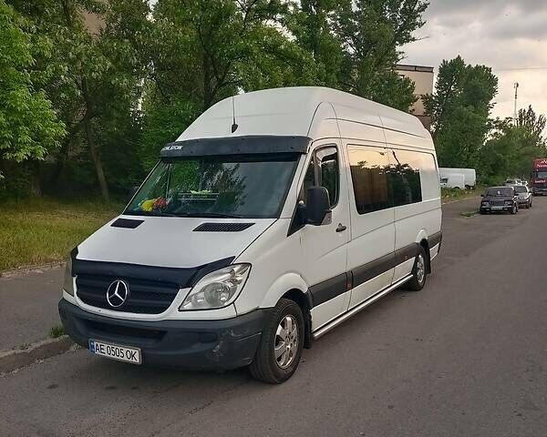 Мерседес Sprinter, объемом двигателя 0 л и пробегом 700 тыс. км за 17000 $, фото 1 на Automoto.ua