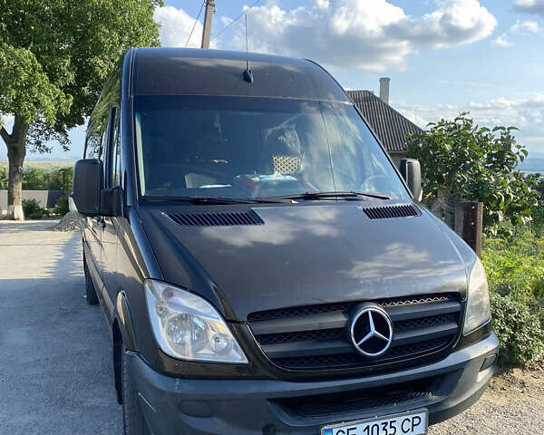 Мерседес Sprinter, объемом двигателя 2.3 л и пробегом 500 тыс. км за 13700 $, фото 1 на Automoto.ua