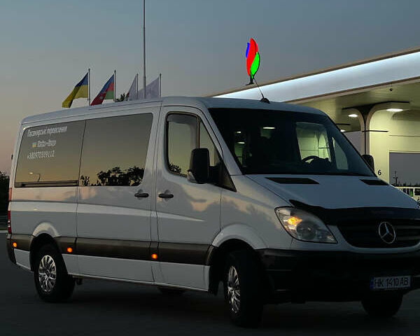 Мерседес Sprinter, объемом двигателя 2.15 л и пробегом 386 тыс. км за 14500 $, фото 1 на Automoto.ua