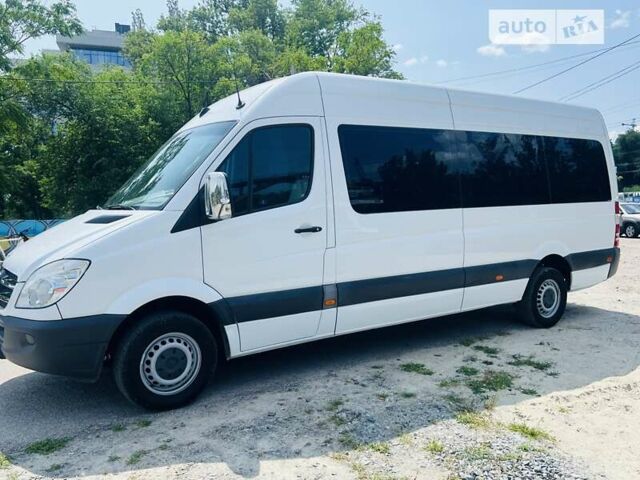 Мерседес Sprinter, объемом двигателя 2.2 л и пробегом 250 тыс. км за 19300 $, фото 1 на Automoto.ua