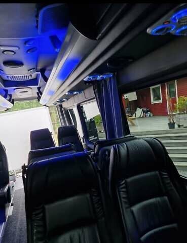 Мерседес Sprinter, объемом двигателя 0 л и пробегом 406 тыс. км за 13700 $, фото 1 на Automoto.ua