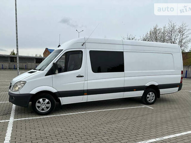 Мерседес Sprinter, объемом двигателя 0 л и пробегом 300 тыс. км за 29700 $, фото 1 на Automoto.ua