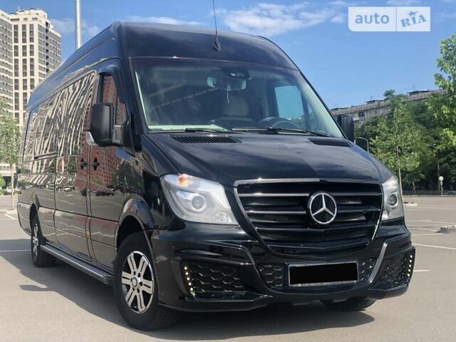 Мерседес Sprinter, объемом двигателя 2.2 л и пробегом 330 тыс. км за 46999 $, фото 1 на Automoto.ua