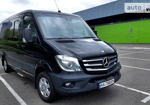 Мерседес Sprinter, объемом двигателя 2.2 л и пробегом 156 тыс. км за 24500 $, фото 1 на Automoto.ua