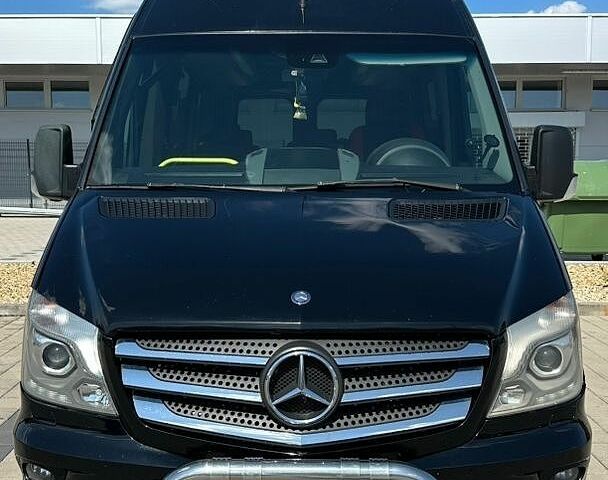 Мерседес Sprinter, объемом двигателя 2.2 л и пробегом 750 тыс. км за 22729 $, фото 1 на Automoto.ua