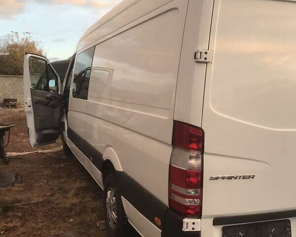 Мерседес Sprinter, объемом двигателя 0 л и пробегом 350 тыс. км за 8200 $, фото 1 на Automoto.ua