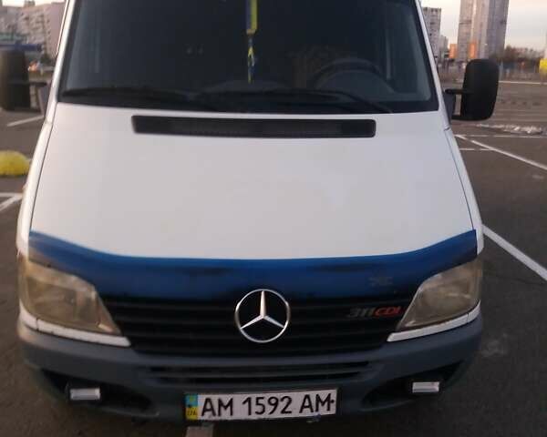 Мерседес Sprinter, об'ємом двигуна 2.2 л та пробігом 480 тис. км за 10800 $, фото 1 на Automoto.ua