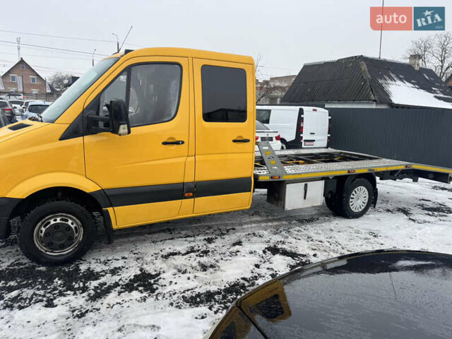 Желтый Мерседес Sprinter, объемом двигателя 2.99 л и пробегом 560 тыс. км за 21800 $, фото 1 на Automoto.ua