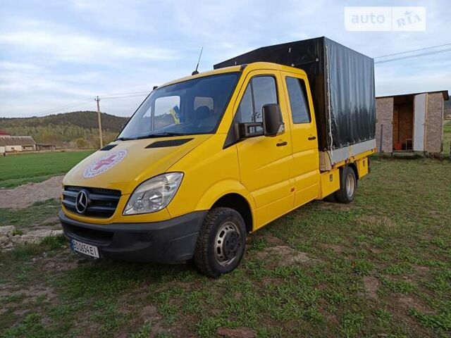 Желтый Мерседес Sprinter, объемом двигателя 2.14 л и пробегом 290 тыс. км за 18500 $, фото 1 на Automoto.ua