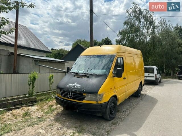 Жовтий Мерседес Sprinter, об'ємом двигуна 2.9 л та пробігом 500 тис. км за 4150 $, фото 1 на Automoto.ua