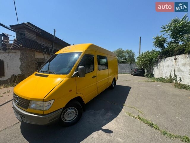 Жовтий Мерседес Sprinter, об'ємом двигуна 2.87 л та пробігом 950 тис. км за 6500 $, фото 1 на Automoto.ua
