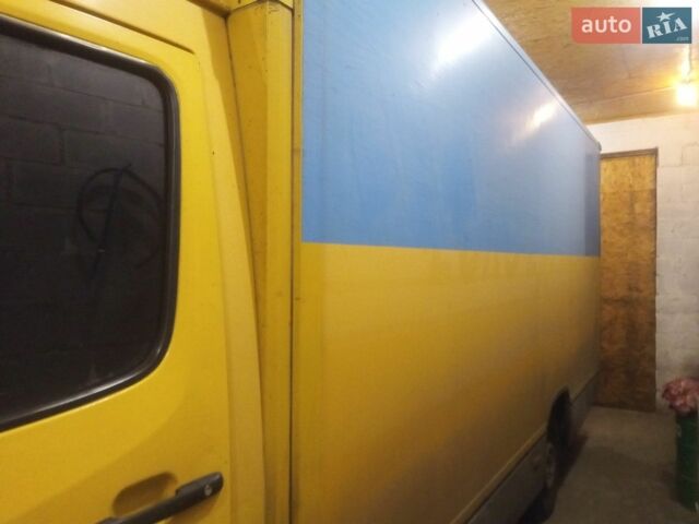 Жовтий Мерседес Sprinter, об'ємом двигуна 2.15 л та пробігом 247 тис. км за 7300 $, фото 1 на Automoto.ua