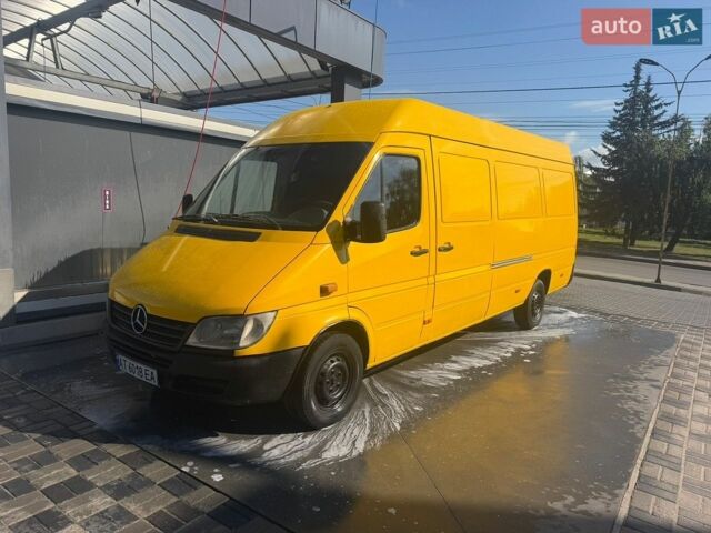 Жовтий Мерседес Sprinter, об'ємом двигуна 2.15 л та пробігом 555 тис. км за 6300 $, фото 1 на Automoto.ua