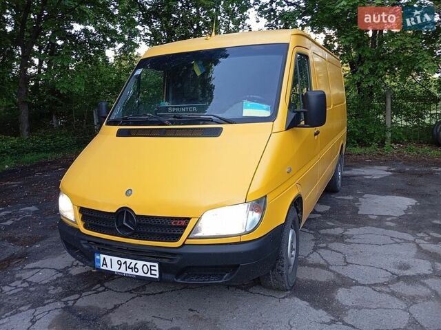Жовтий Мерседес Sprinter, об'ємом двигуна 2.15 л та пробігом 850 тис. км за 4800 $, фото 1 на Automoto.ua