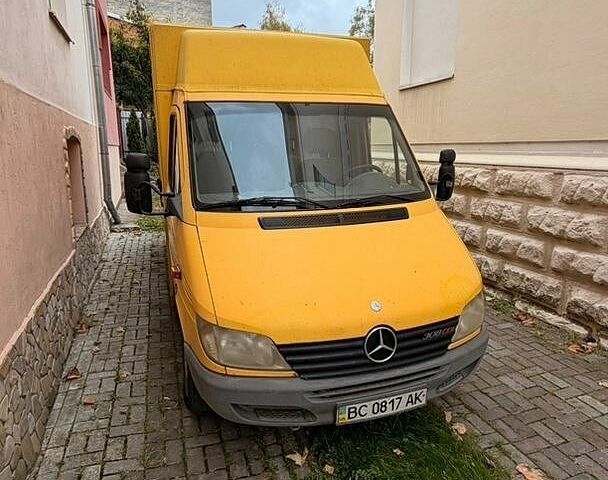 Жовтий Мерседес Sprinter, об'ємом двигуна 2.2 л та пробігом 466 тис. км за 6000 $, фото 1 на Automoto.ua