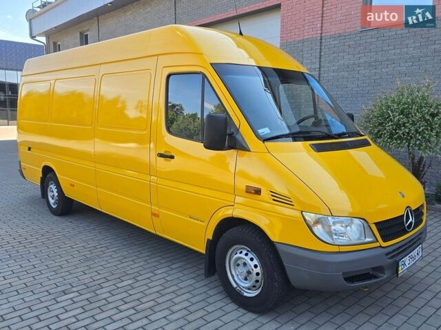 Жовтий Мерседес Sprinter, об'ємом двигуна 2.2 л та пробігом 360 тис. км за 11000 $, фото 1 на Automoto.ua