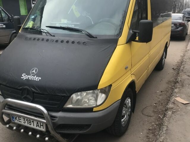 Желтый Мерседес Sprinter, объемом двигателя 2.1 л и пробегом 3 тыс. км за 8500 $, фото 1 на Automoto.ua