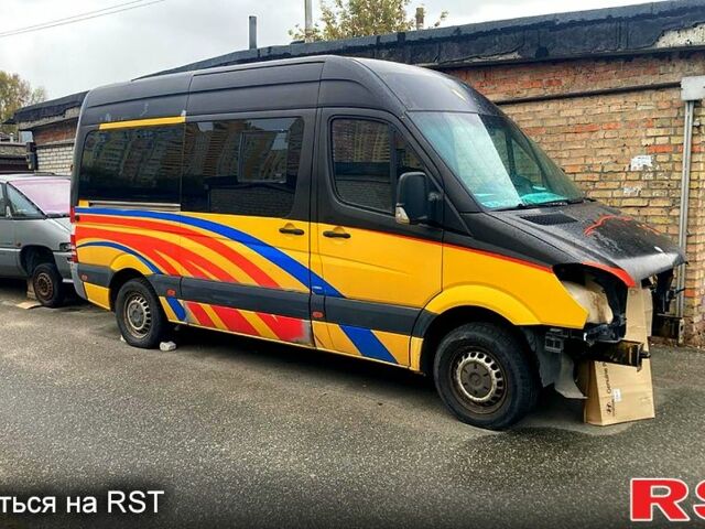 Жовтий Мерседес Sprinter, об'ємом двигуна 1.8 л та пробігом 0 тис. км за 10000 $, фото 1 на Automoto.ua