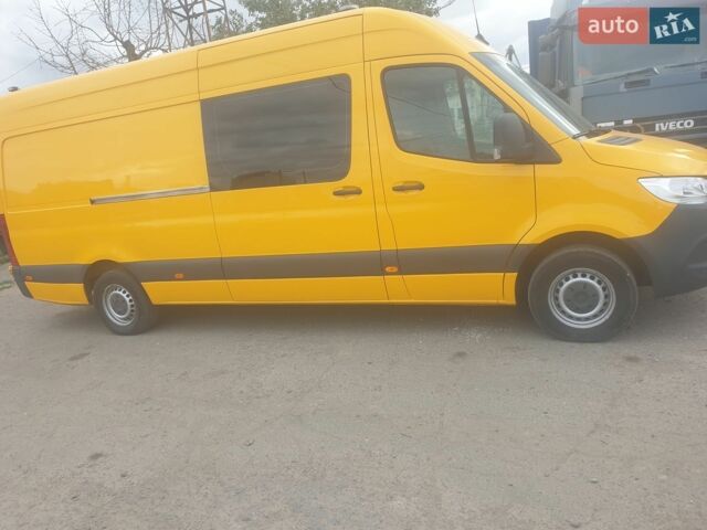 Жовтий Мерседес Sprinter, об'ємом двигуна 2.2 л та пробігом 113 тис. км за 33500 $, фото 1 на Automoto.ua