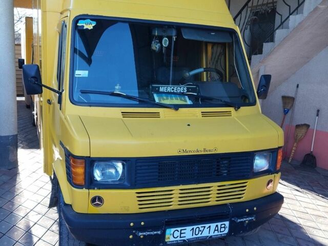Жовтий Мерседес Sprinter, об'ємом двигуна 2.3 л та пробігом 350 тис. км за 4799 $, фото 1 на Automoto.ua