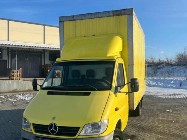 Жовтий Мерседес Sprinter, об'ємом двигуна 2.2 л та пробігом 700 тис. км за 9700 $, фото 1 на Automoto.ua