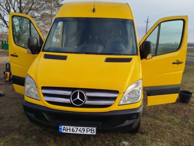 Жовтий Мерседес Sprinter, об'ємом двигуна 3 л та пробігом 340 тис. км за 12500 $, фото 1 на Automoto.ua