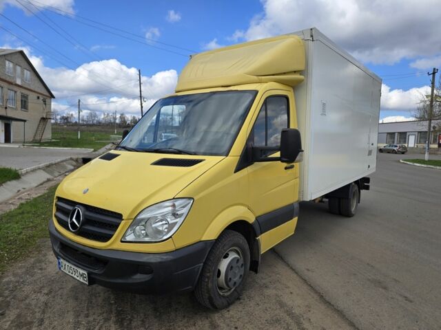 Желтый Мерседес Sprinter, объемом двигателя 2.1 л и пробегом 270 тыс. км за 12900 $, фото 1 на Automoto.ua