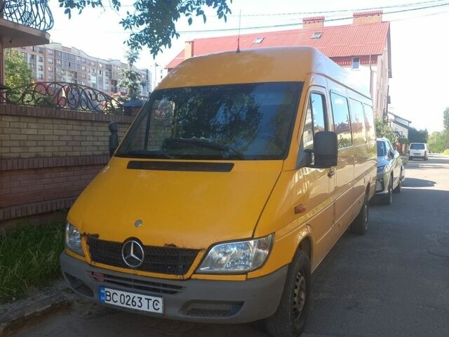 Жовтий Мерседес Sprinter, об'ємом двигуна 2.69 л та пробігом 850 тис. км за 6800 $, фото 1 на Automoto.ua