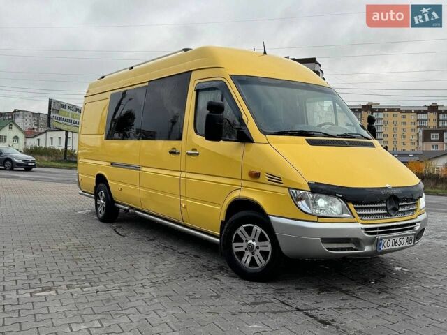 Жовтий Мерседес Sprinter, об'ємом двигуна 2.69 л та пробігом 195 тис. км за 10499 $, фото 1 на Automoto.ua