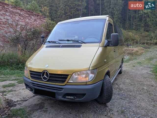 Жовтий Мерседес Sprinter, об'ємом двигуна 2.15 л та пробігом 477 тис. км за 8500 $, фото 1 на Automoto.ua